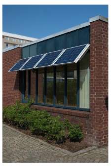 Солнечные модули на здании шведской общины